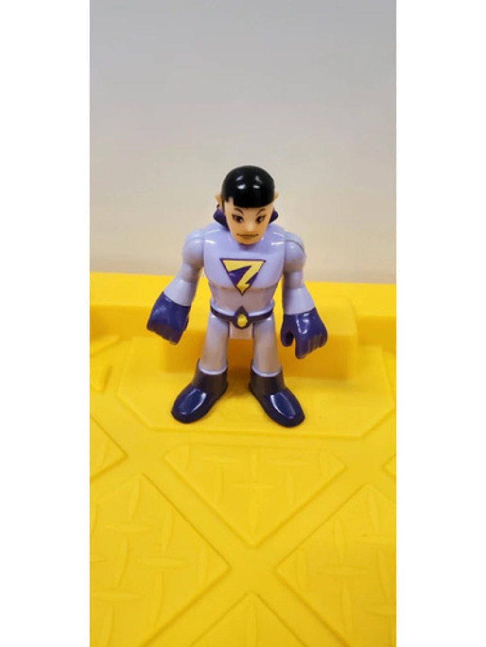 Fisher-Price Imaginext DC Super Friends Zan Wonder Twin action figure